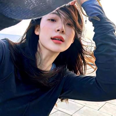 财富、年轻和美貌